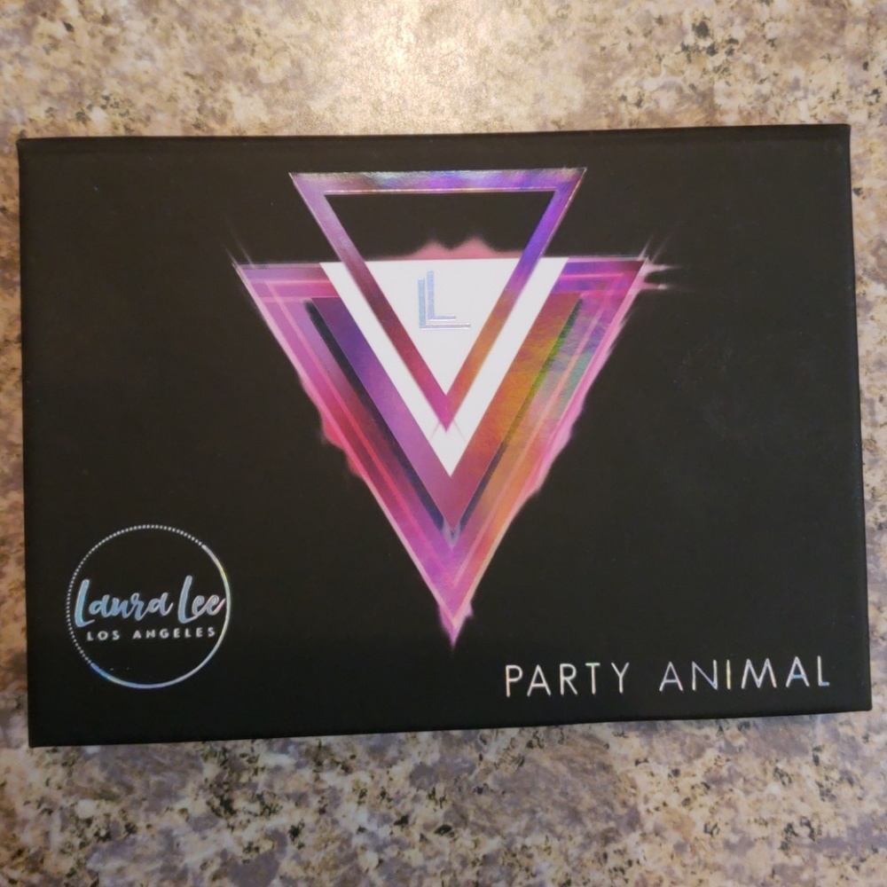 Laura Lee party animal eyeshadow palette